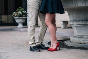romantic-couples-feet-1